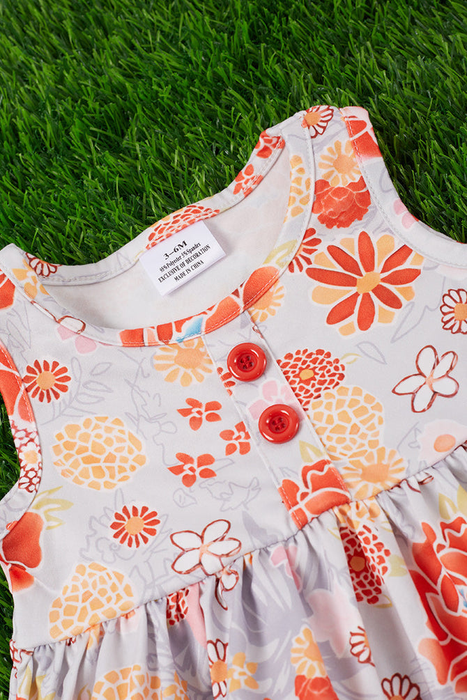FLORAL TUNIC & CUTE RUFFLE SHORTS