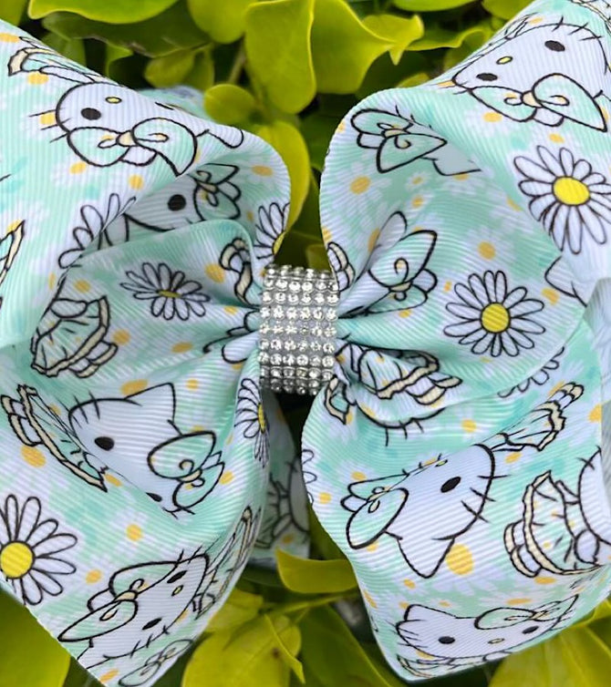KITTY & DAISY PRINTED ON MINT 6.5" DOUBLE LAYER HAIR BOWS. 4PCS