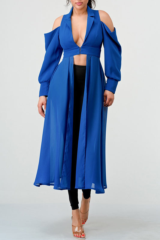 CLASSIC CUTOUT SHOULDER DRESSY TOP