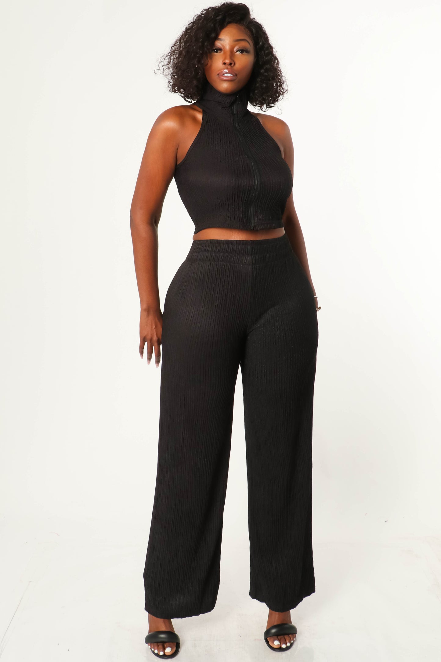 TEXTURE ZIP UP SLEEVELESS CROP TOP AND PANT SET