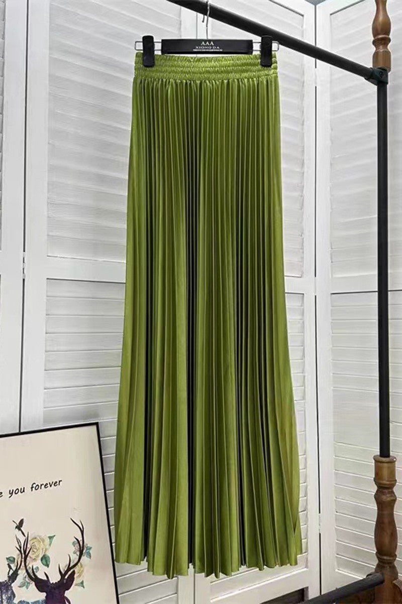 Pleated Elastic Waist Midi Skirt