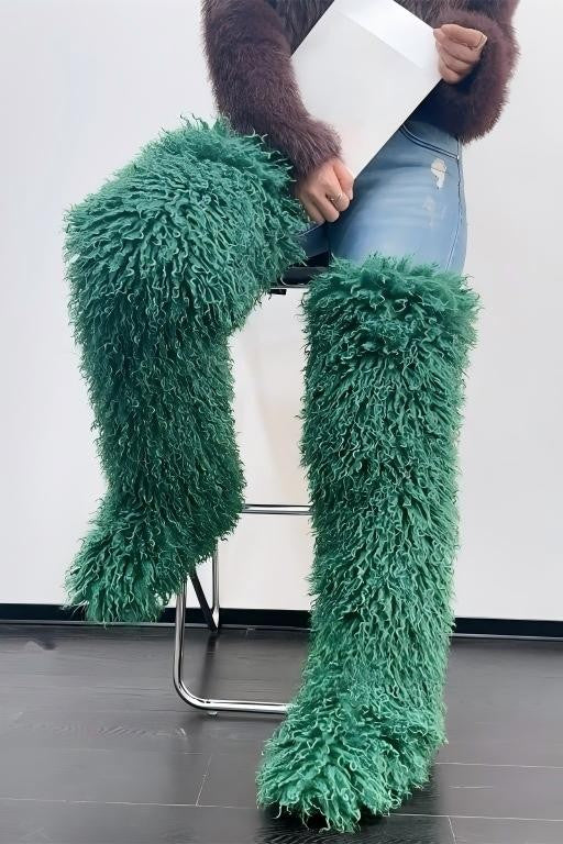 Long-plush Faux Beach Wool Furry Knee Boots