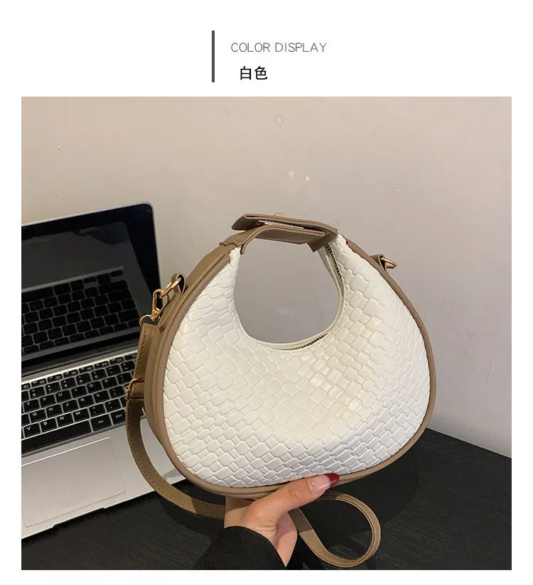 Simple Diamond Shoulder Handbag