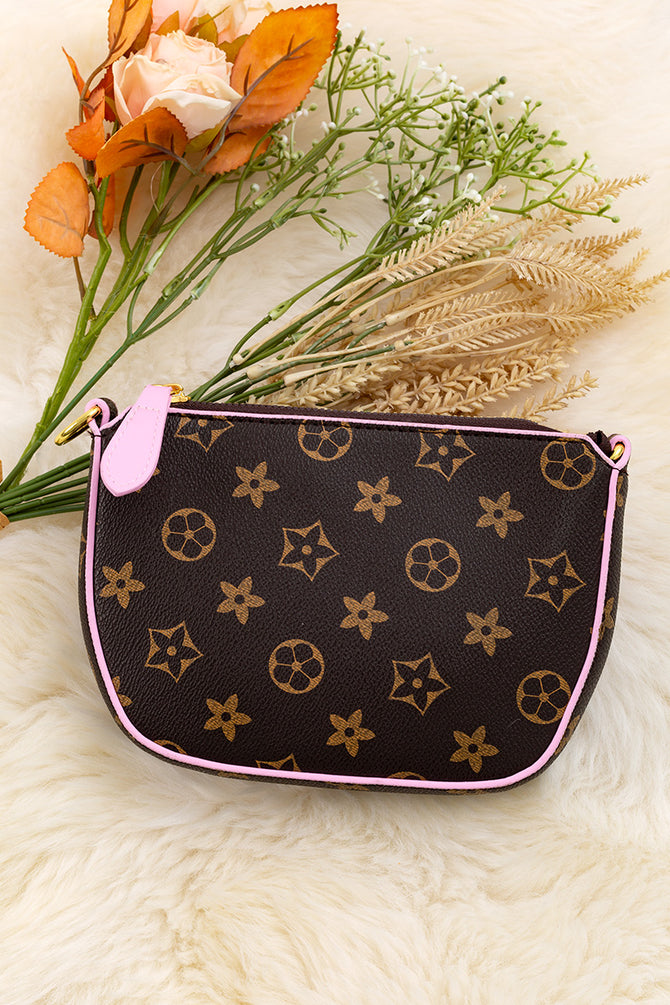 BLACK MINI SHOULDER PURSE.