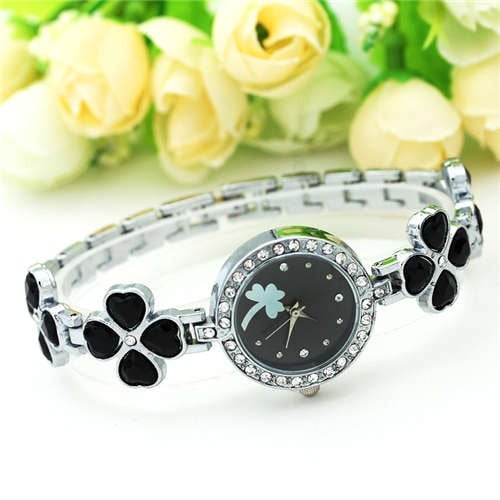 Clovers Design Elegant  Stainless Steel  Watch