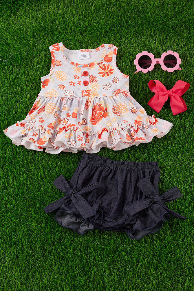 FLORAL TUNIC & CUTE RUFFLE SHORTS