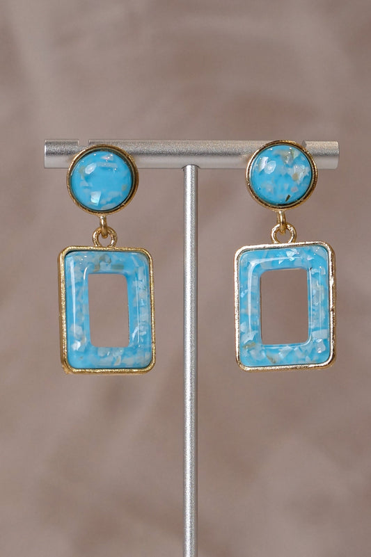 GET TO THE POINT EARRINGS