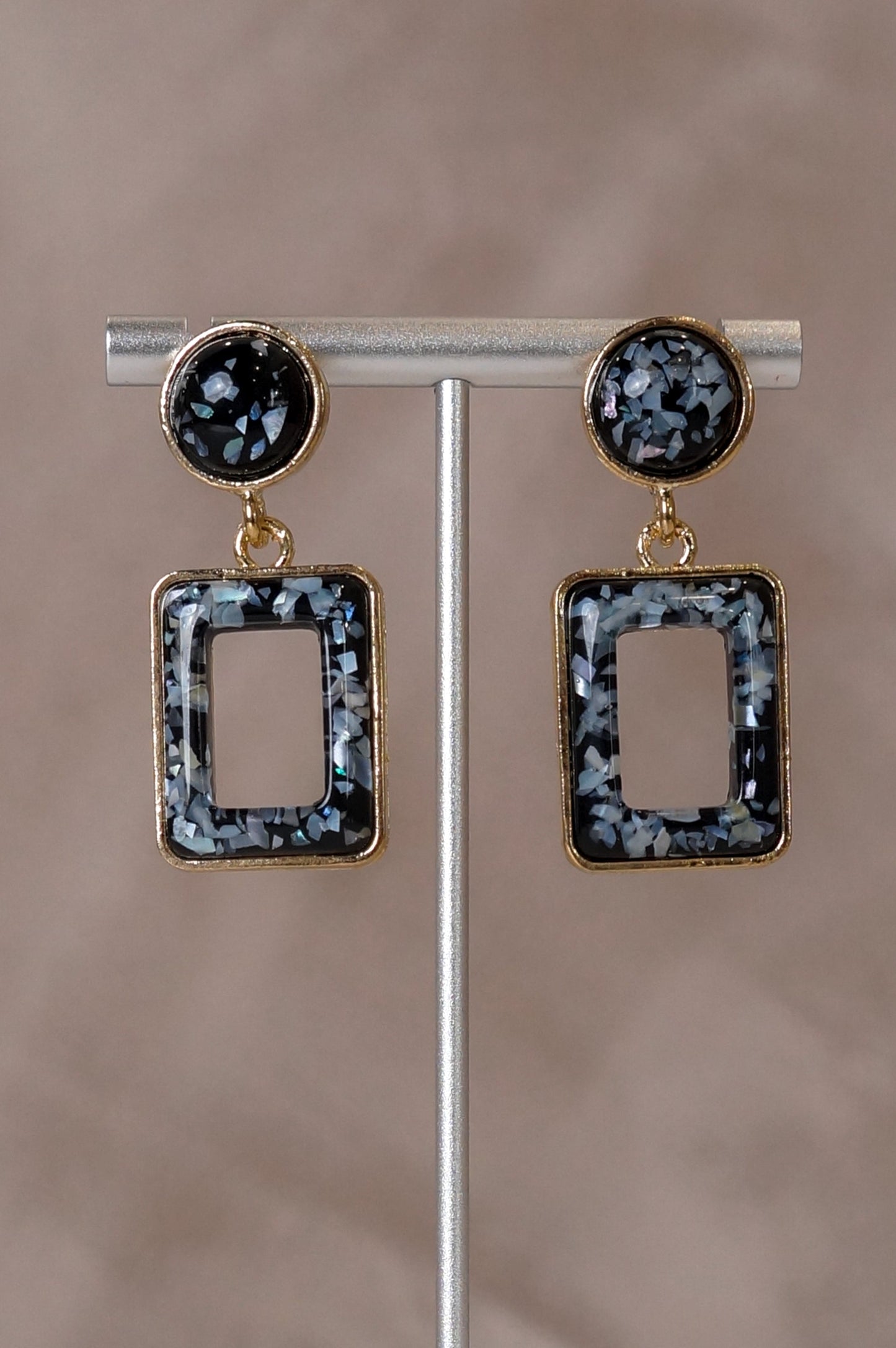 GET TO THE POINT EARRINGS
