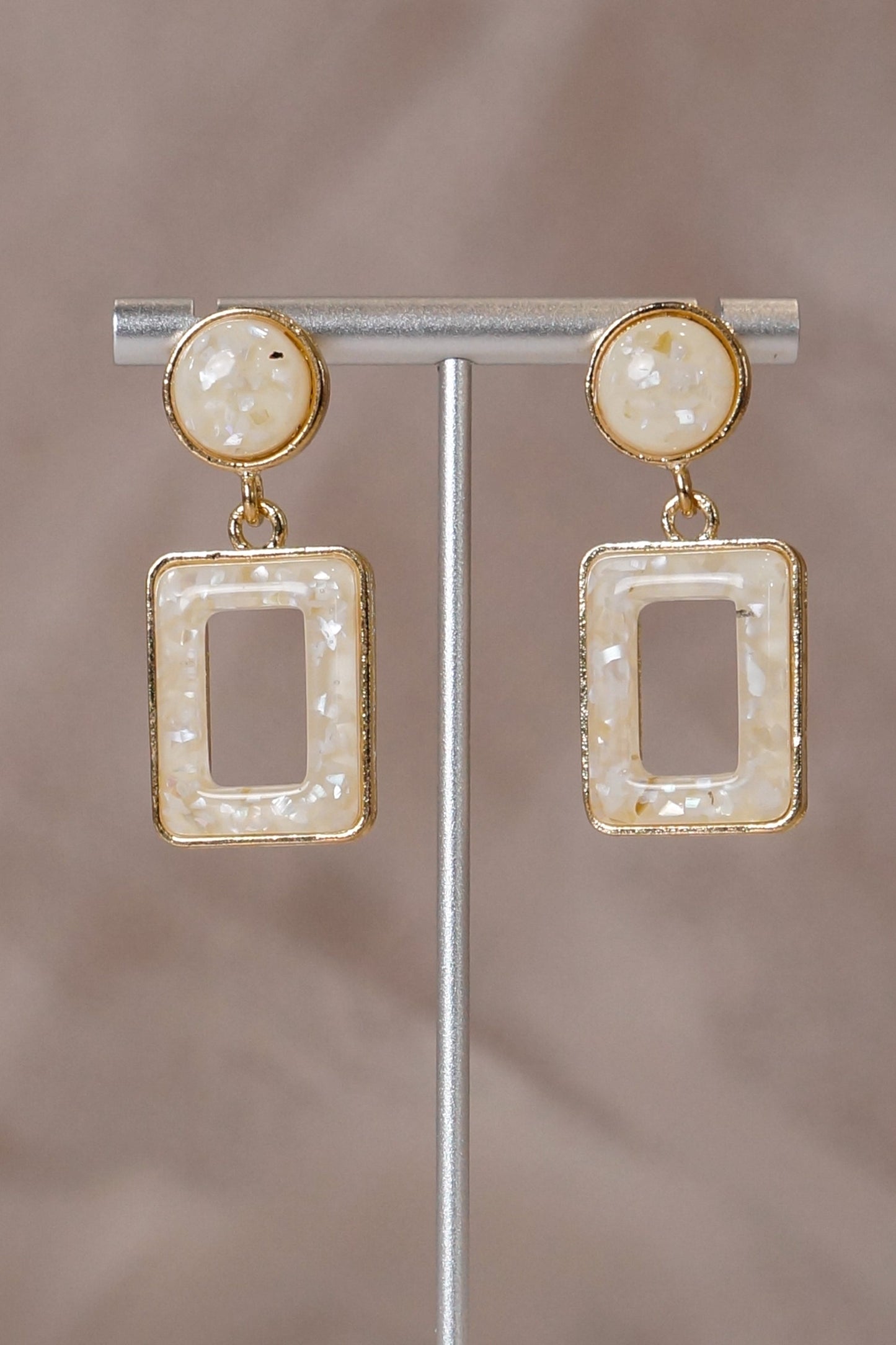GET TO THE POINT EARRINGS