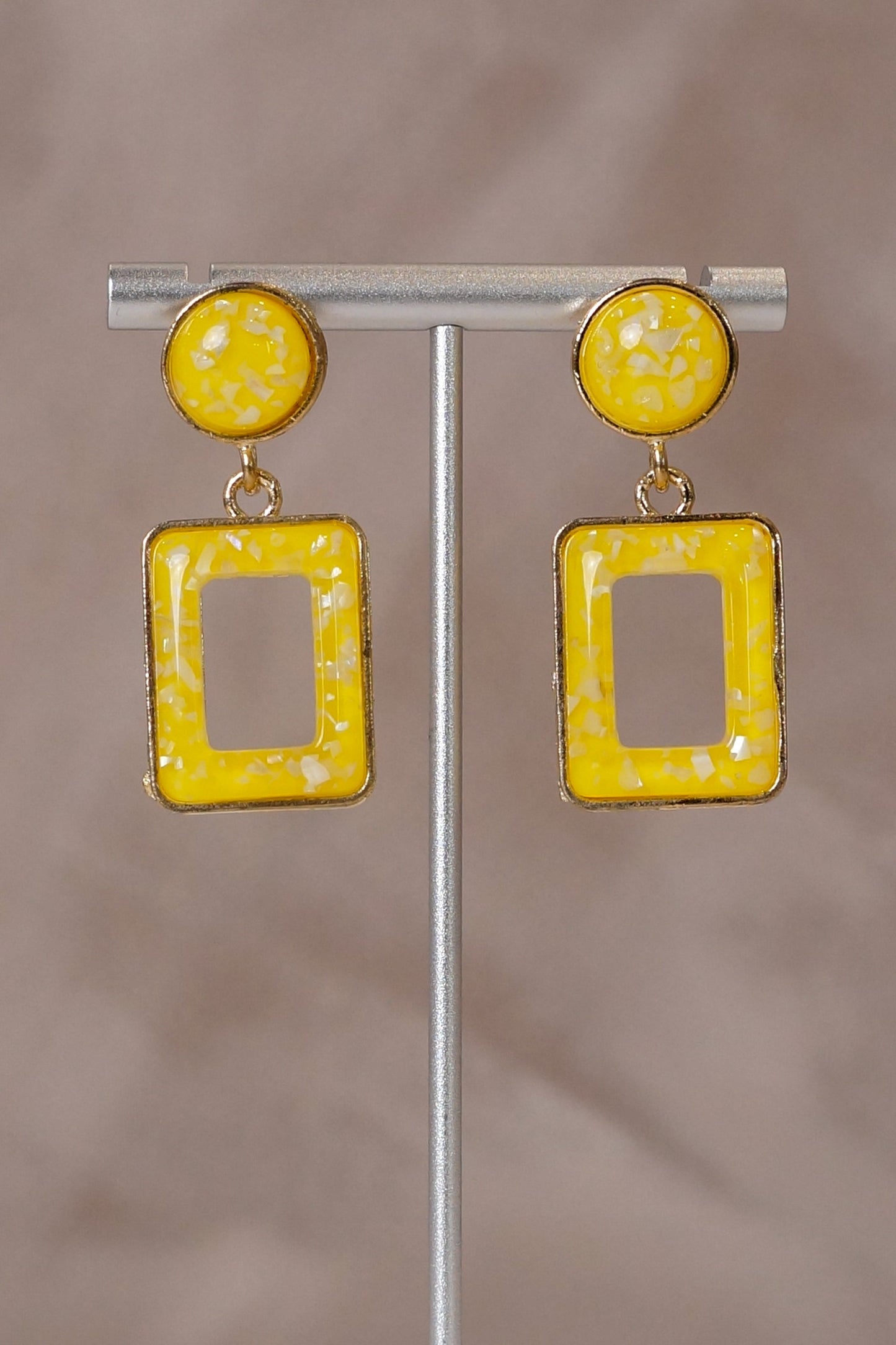 GET TO THE POINT EARRINGS