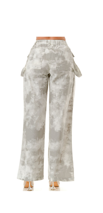 Highlight Camo Cargo Pant