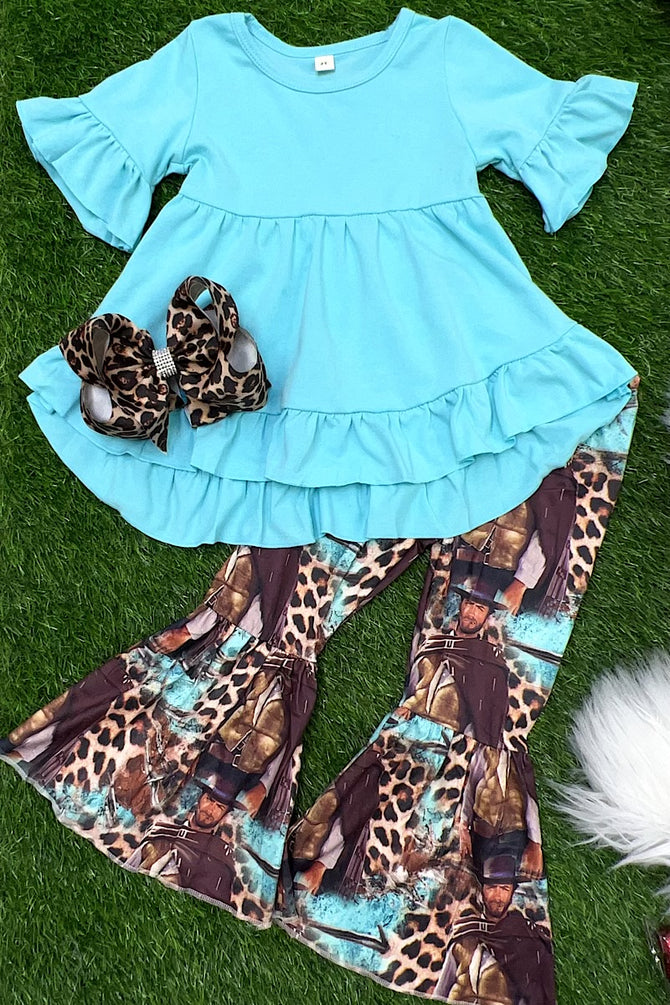 TURQUOISE RUFFLE TUNIC & COUNTRY SINGER PRINTED BELLS