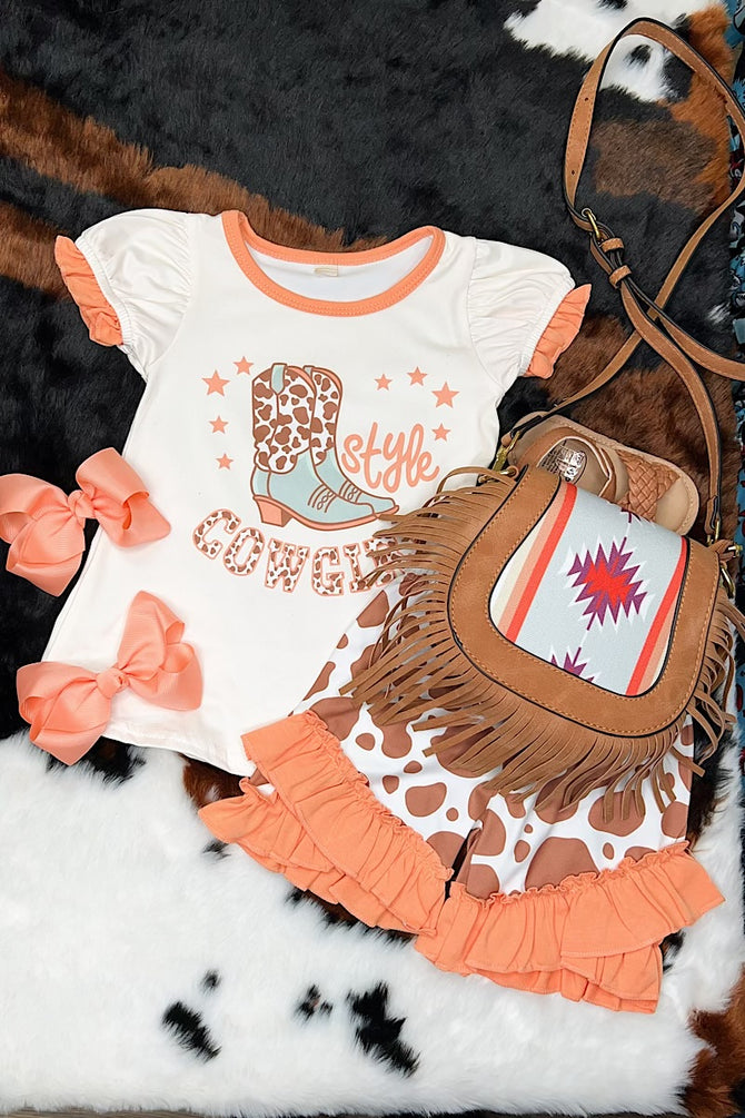 STYLE COWGIRL" GRAPHIC TOP & COW PRINTED SHORTS