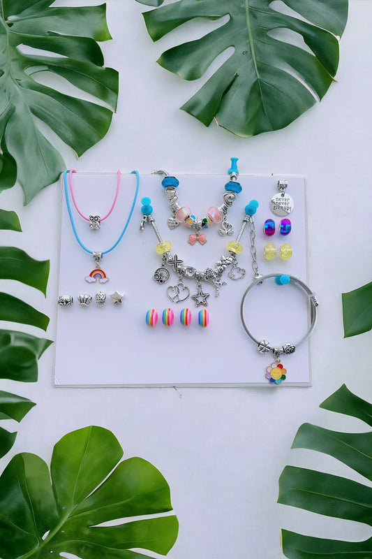 BRACELET & NECKLACE CHARM SET.