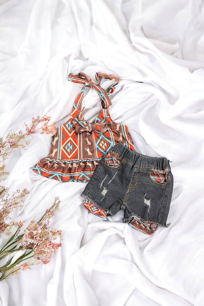 GEOMETRIC PRINTED HALTER TOP & BLACK DEIM SHORTS