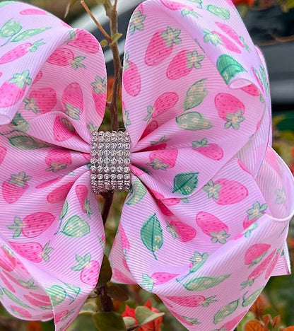 6.5" STRAWBERRY PRINTED DOUBLE LAYER HAIR BOWS. 4PCS