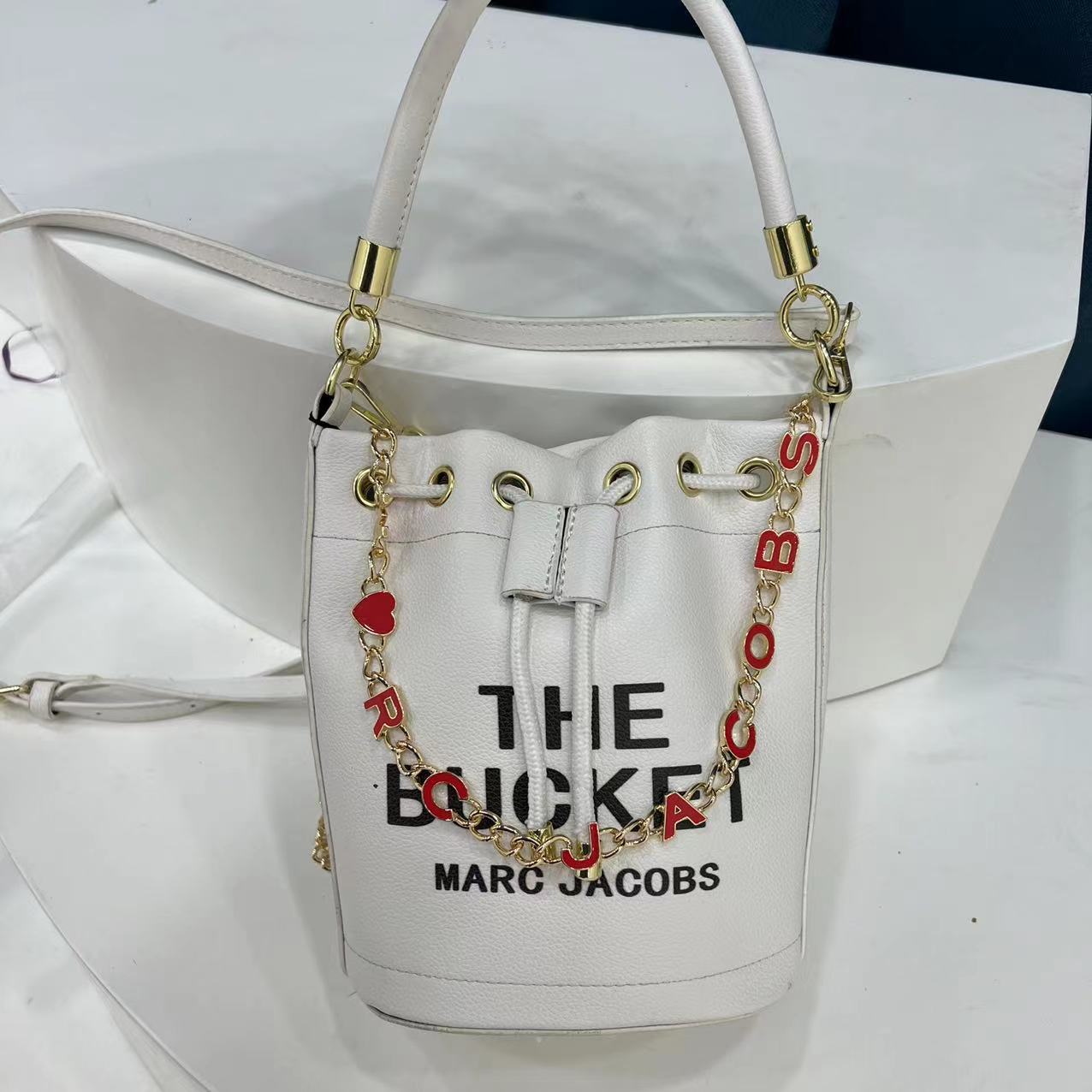 Women's Bucket Chain Bag