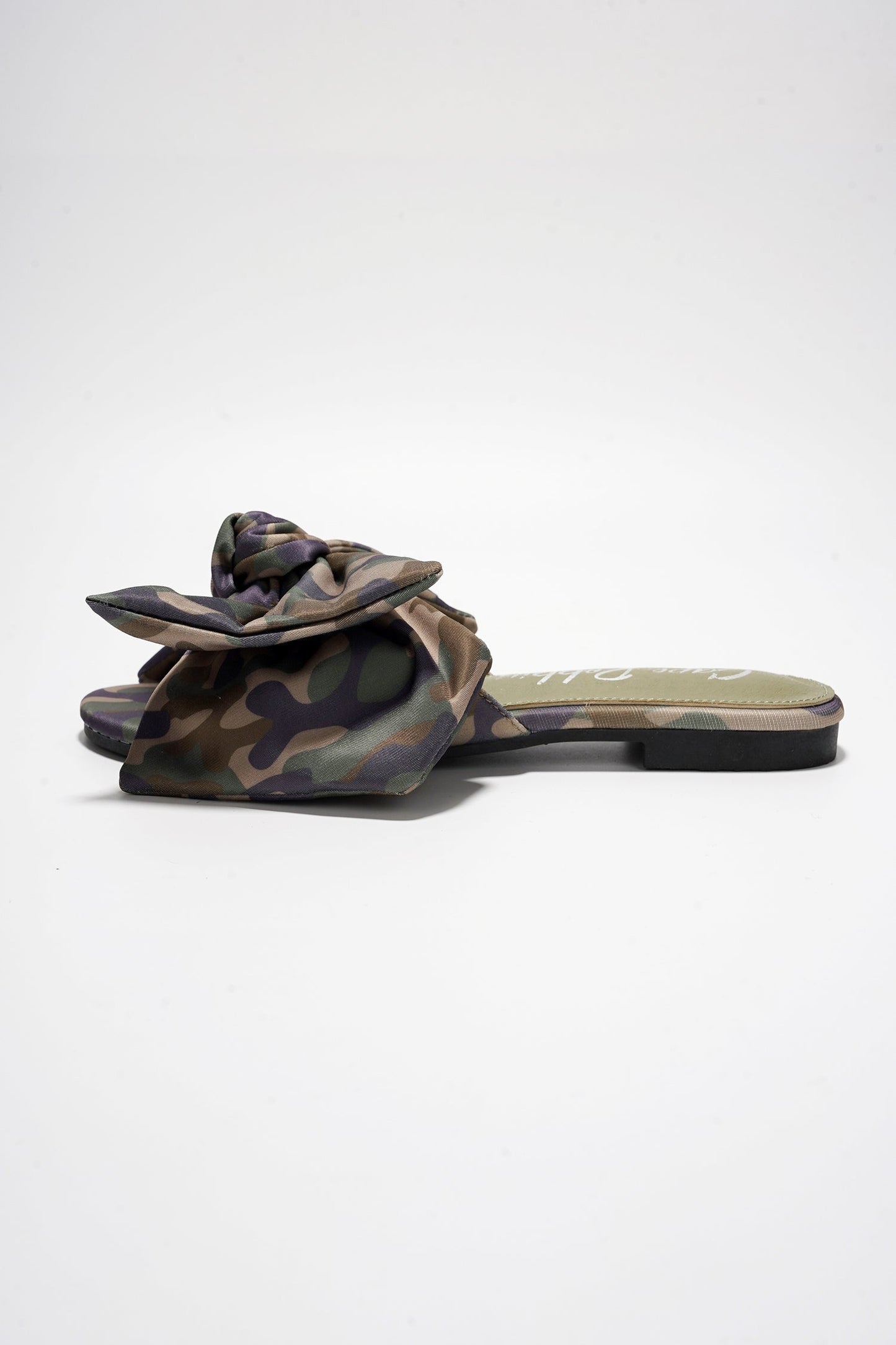 CHRYSLER - CAMOUFLAGE CAMOUFLAGE