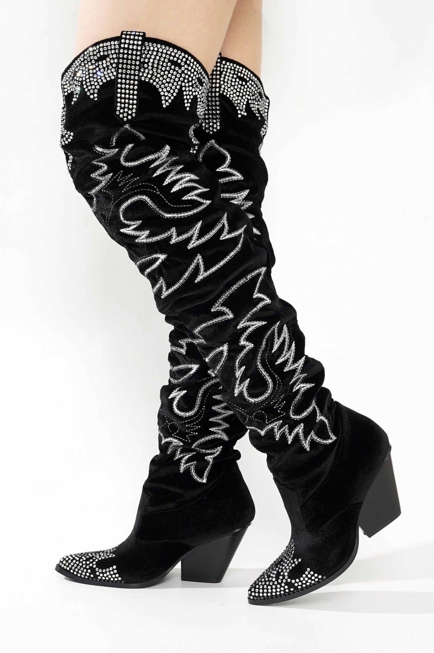 LISH - BLACK BLACK