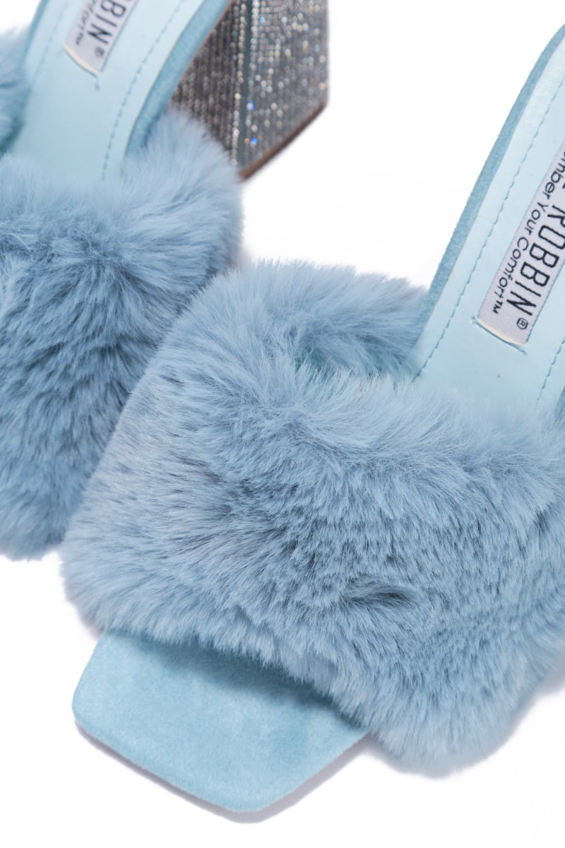 SOFTY - BLUE