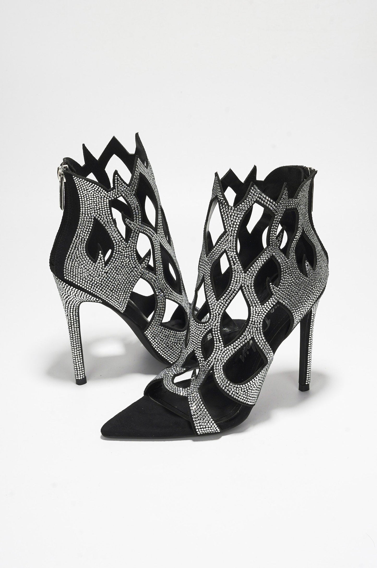 VITORIA - BLACK BLACK