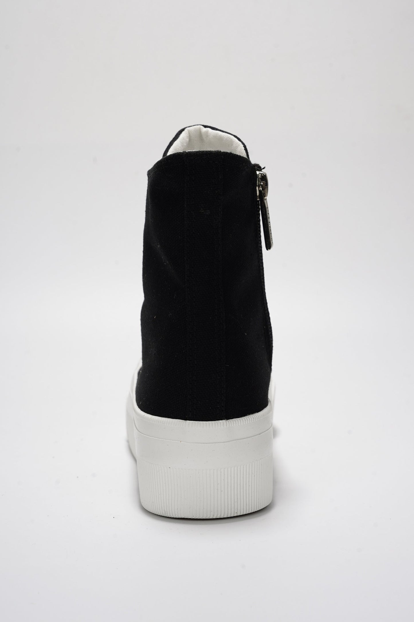 ZITELLA - BLACK BLACK