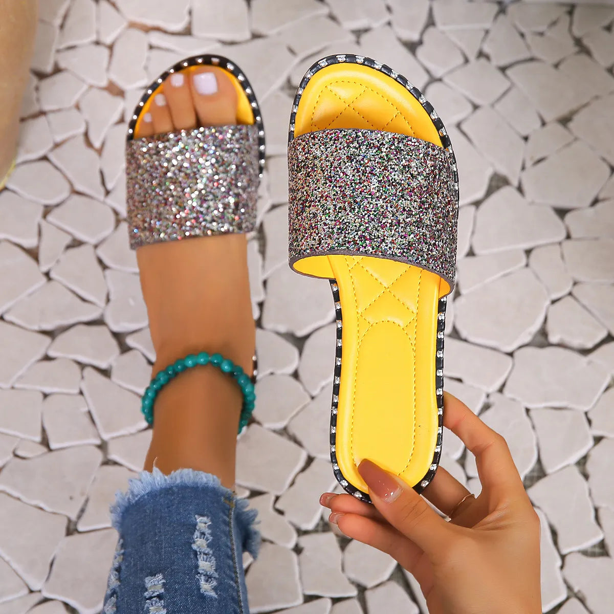 Sequins Round Toe Flat Slippers