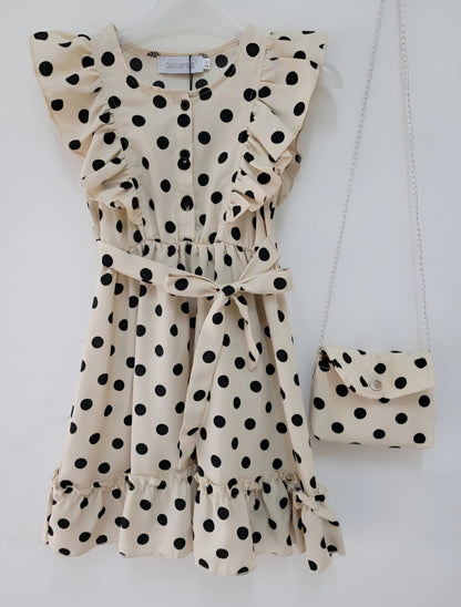 Sleeve and flying polka dot dress with girl fancy bag