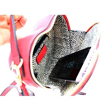 Medium Heart-Shaped Novelty Boxy Satchel Shoulder Bag