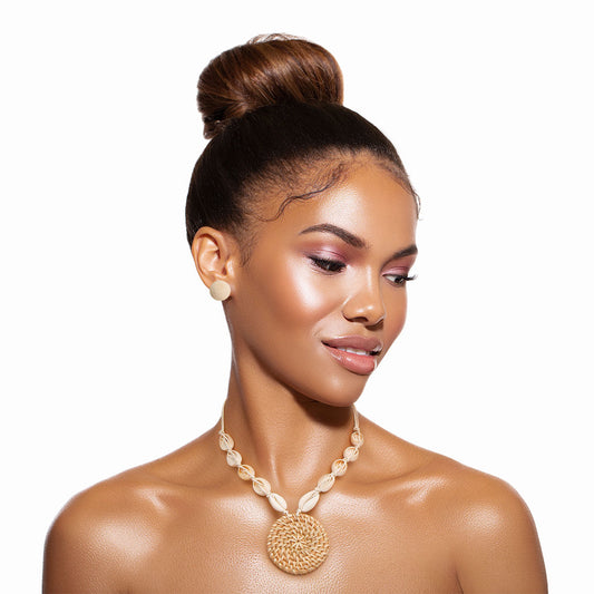 Brown Woven Circle Pendant Set